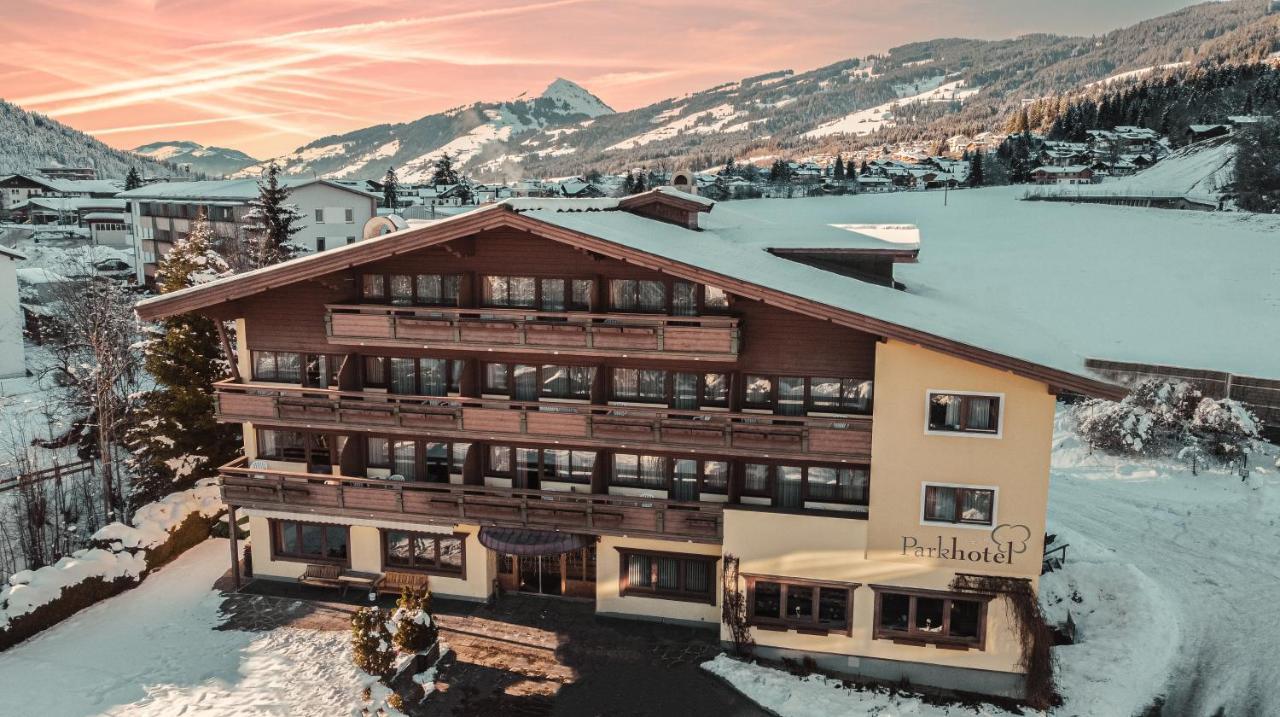 Parkhotel Kirchberg كيرشبرغ ان تيرول المظهر الخارجي الصورة